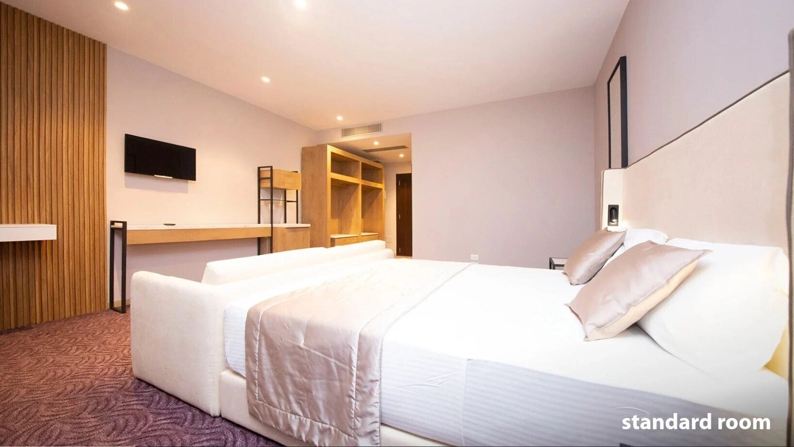 Imaginea Amelia Mare 5*